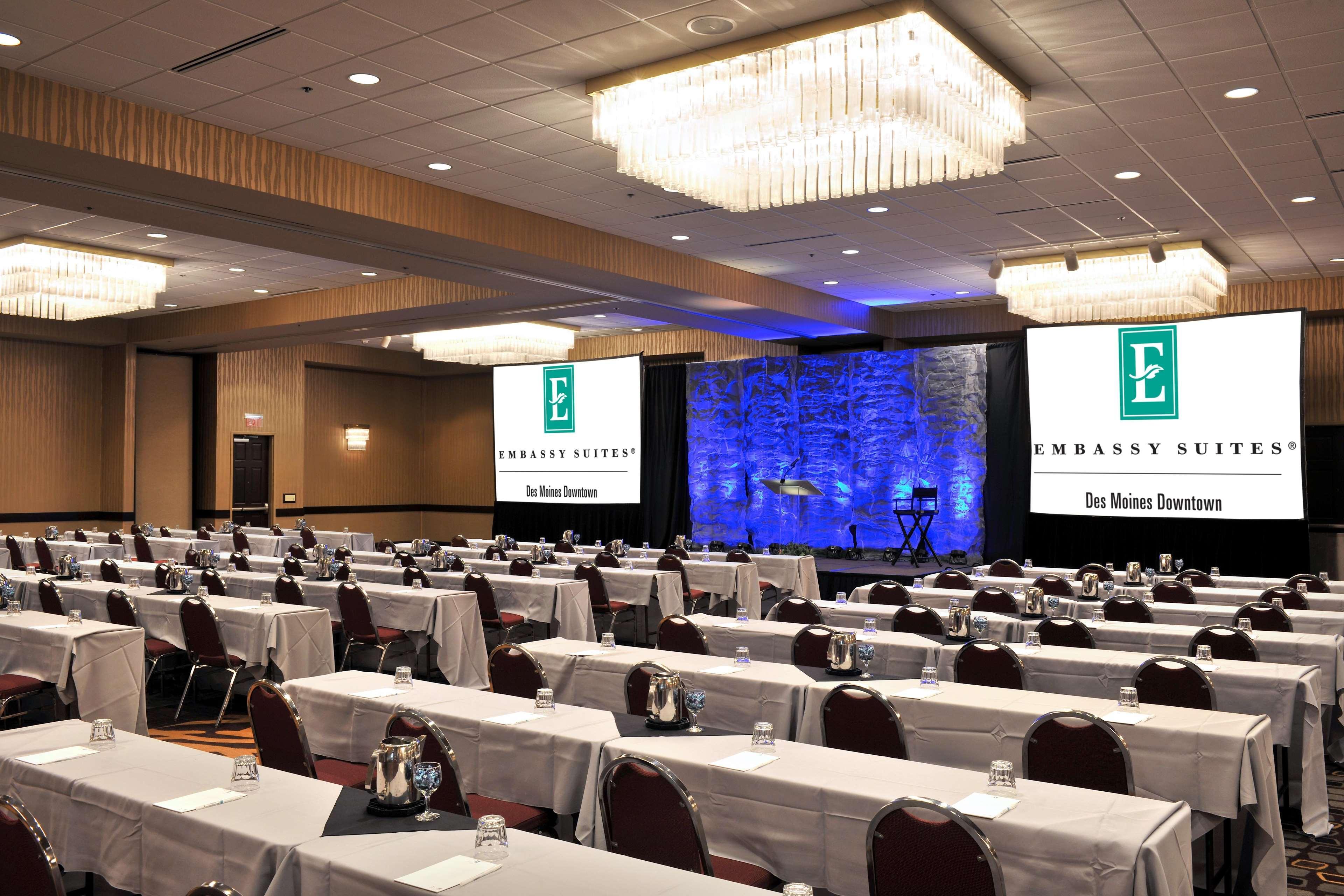 Embassy Suites Des Moines Downtown Bisnis foto